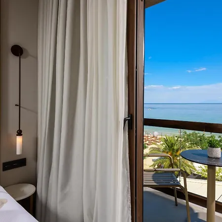 ホテル Enavlion Elegance Seaside Luxury